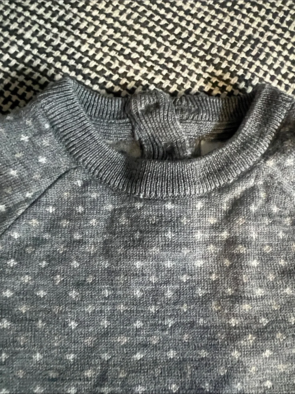 H&M Gray Knit outfit. 12-18 months.